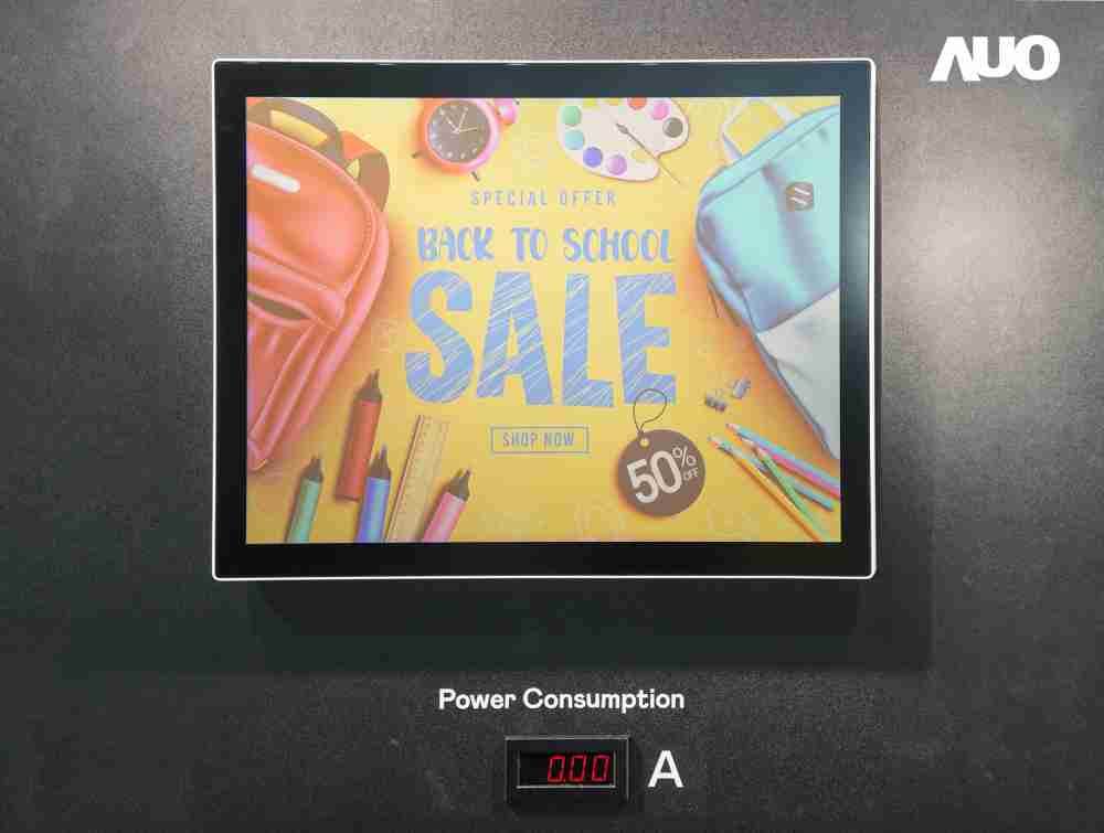 龙门国际展示胆固醇液晶超低耗能户外全彩显示器，，，，ChLC（胆固醇液晶）以双稳态技术使静态显示零功耗，，具省电、、、高彩度、、环保的特性，，，还整合软硬件系统解决方案，，，，可透过单一云端平台管理